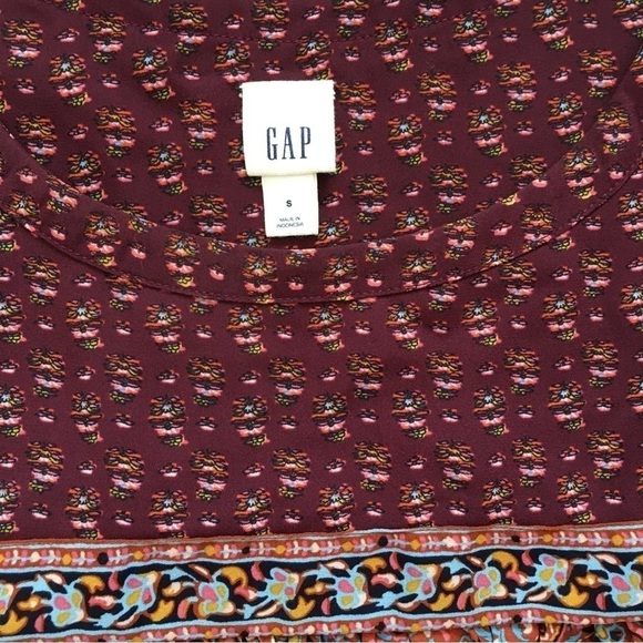 Gap Boho Burgundy paisley top long sleeve crew neck Relaxed Fit blouse - Picture 8 of 16